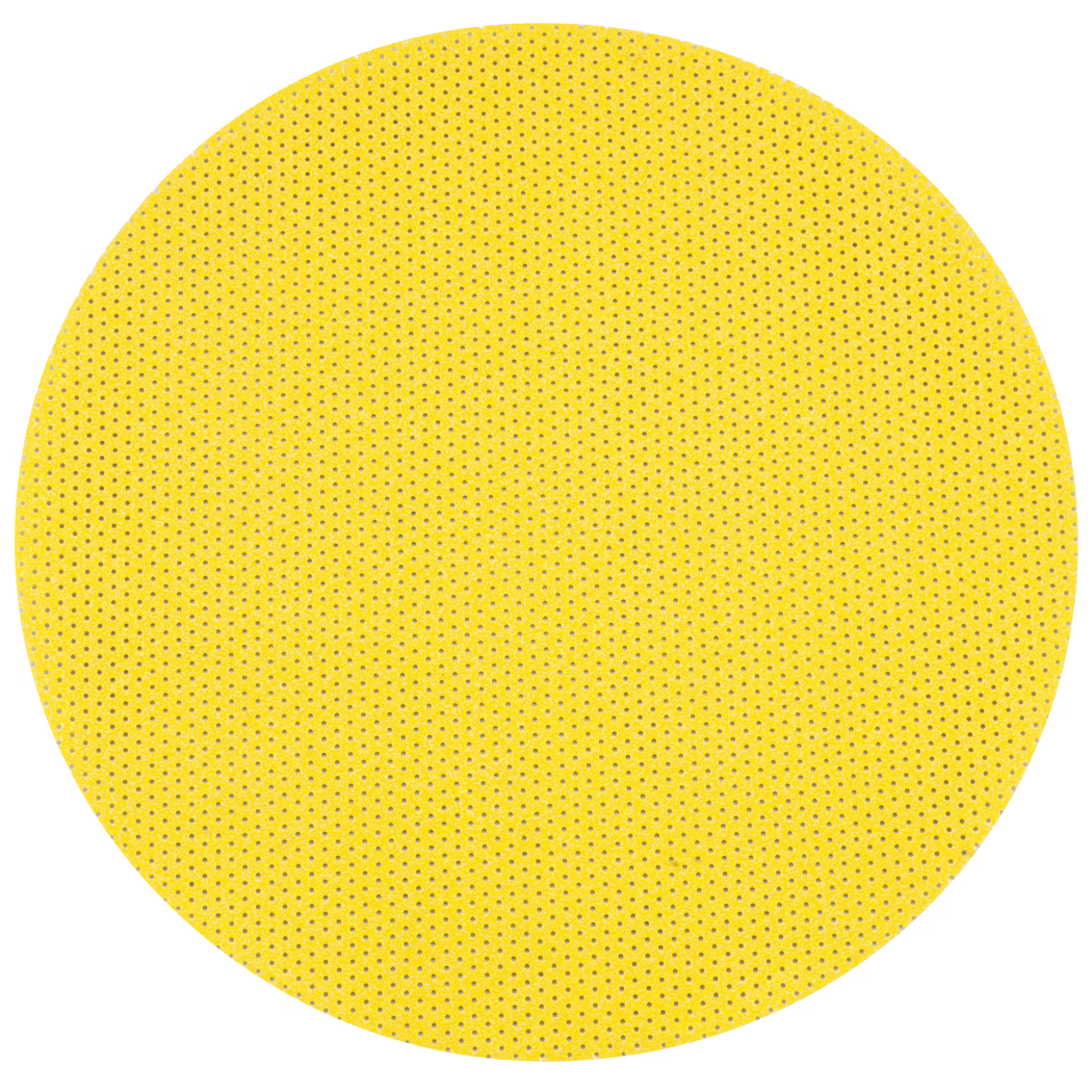 WOLFF_Dummy_40775, 40776, 40777, 70754, 40778, 40720, 40741, 40742, 40743, 40744, 40745, 40746, 40747, 40478, 40479_perforated pads_2025-08 En stor rund gul teksturert skive med et jevnt mønster av små hull, som minner om en slipe- eller filterplate, på hvit bakgrunn.
